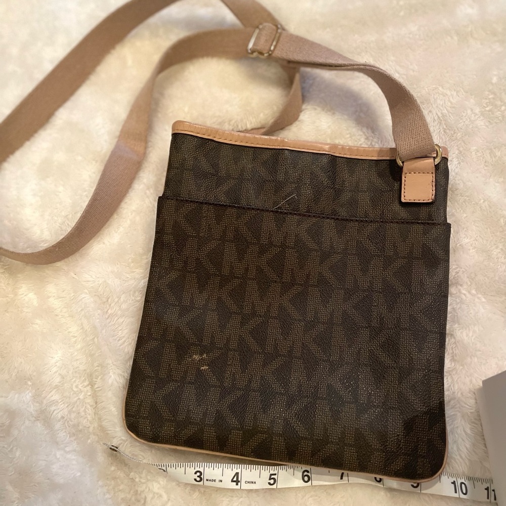 Michael Kors crossbody